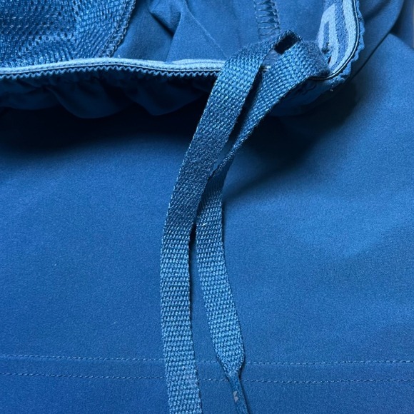 Under Armour Mens Size Medium HeatGear Athletic Shorts Blue Loose Fit Pockets - Picture 11 of 13